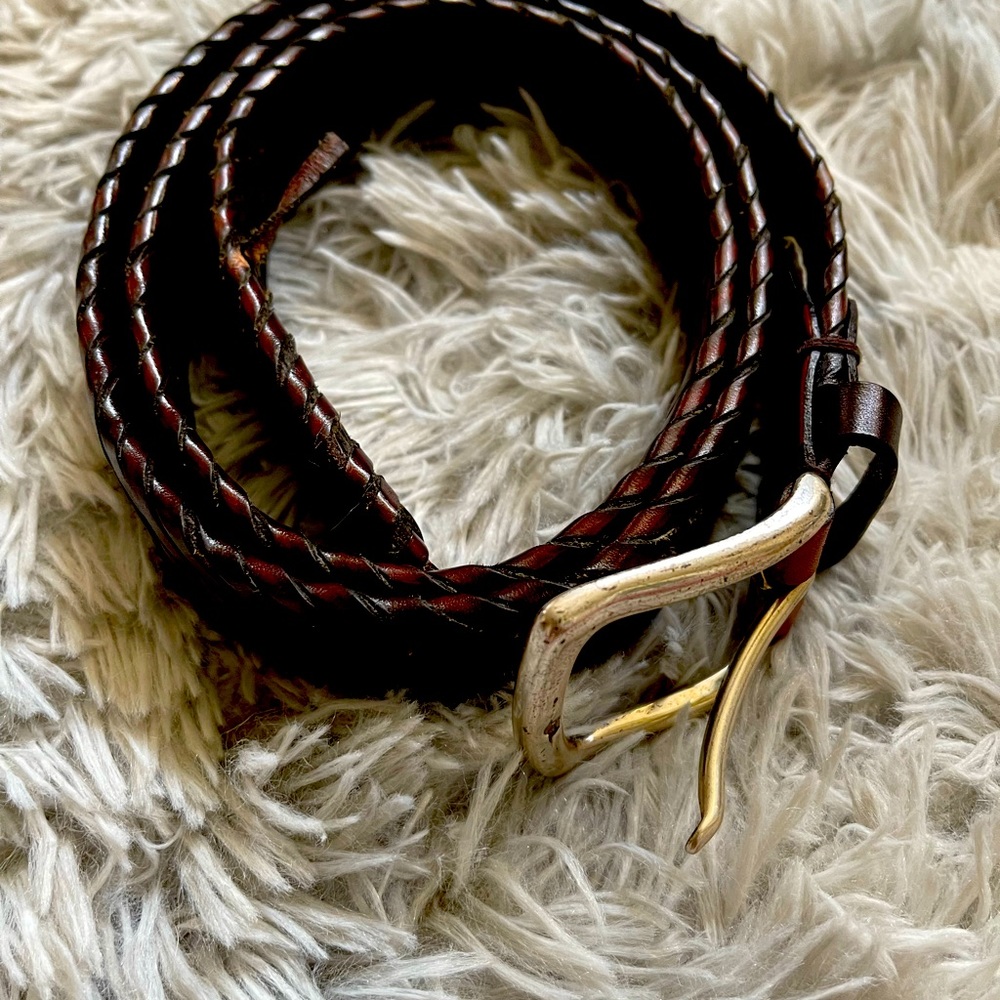 Trafalgar mens Brown designer belt.